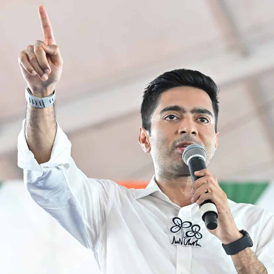 TMC MP Abhishek Banerjee held meeting in Joypur dgtl