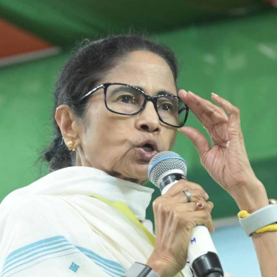 Life Updates of CM Mamata Banerjee's meeting at Gazole dgtl