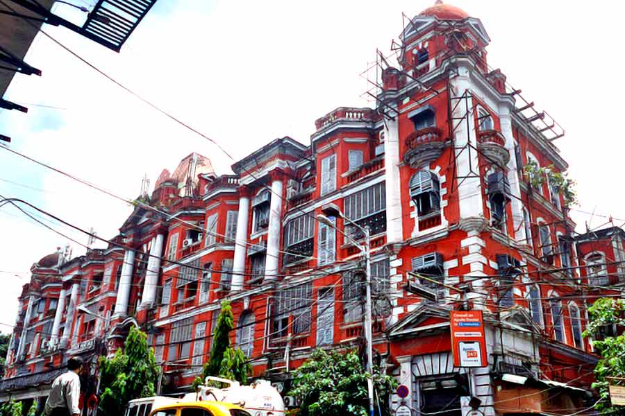 চৌরঙ্গী ম্য়ানসন।