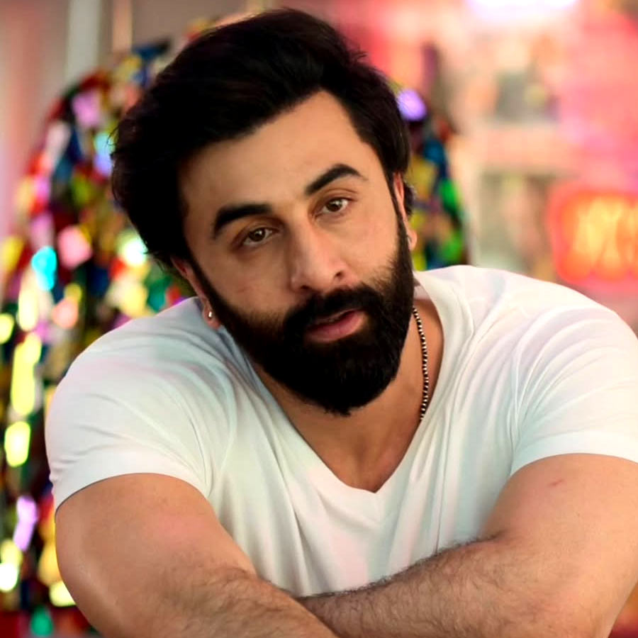 Ranbir Kapoor once said that he is the most educated man in Kapoor family dgtl