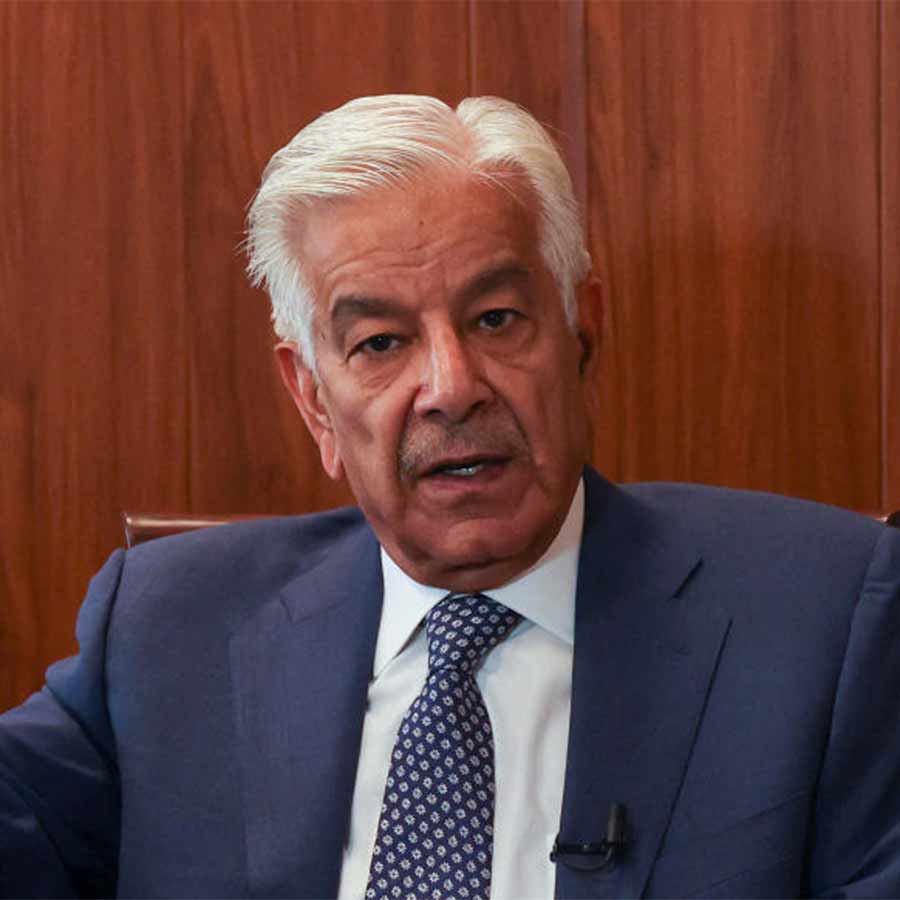 পাকিস্তানের প্রতিরক্ষামন্ত্রী খোয়াজা আসিফ।