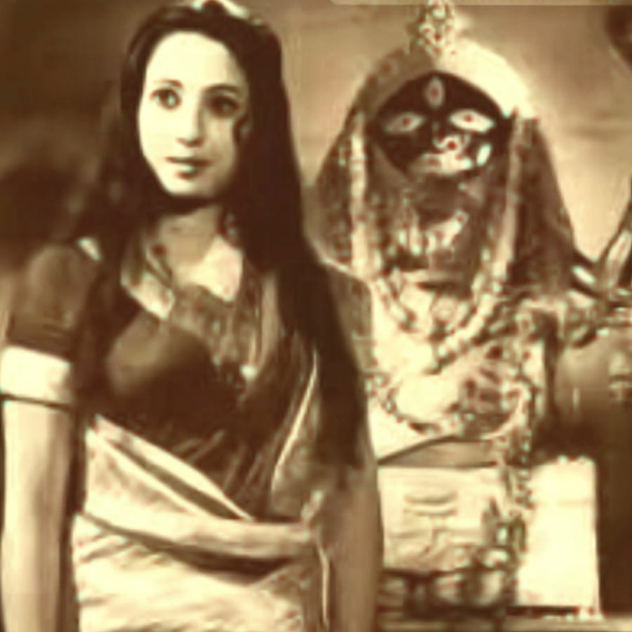 ‘দেবী চৌধুরাণী’ ছবিতে সুচিত্রা সেন।