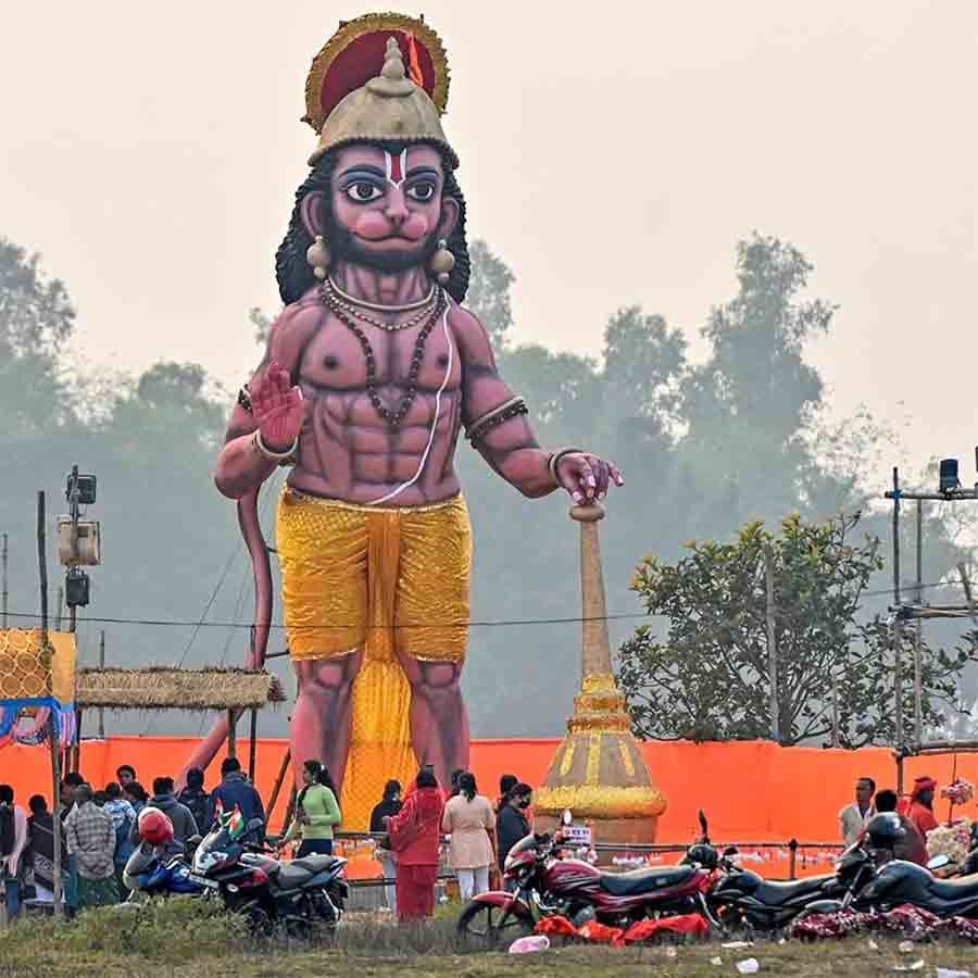 হনুমান পুজো বালুরঘাটের ভুশিলা গ্রামে।