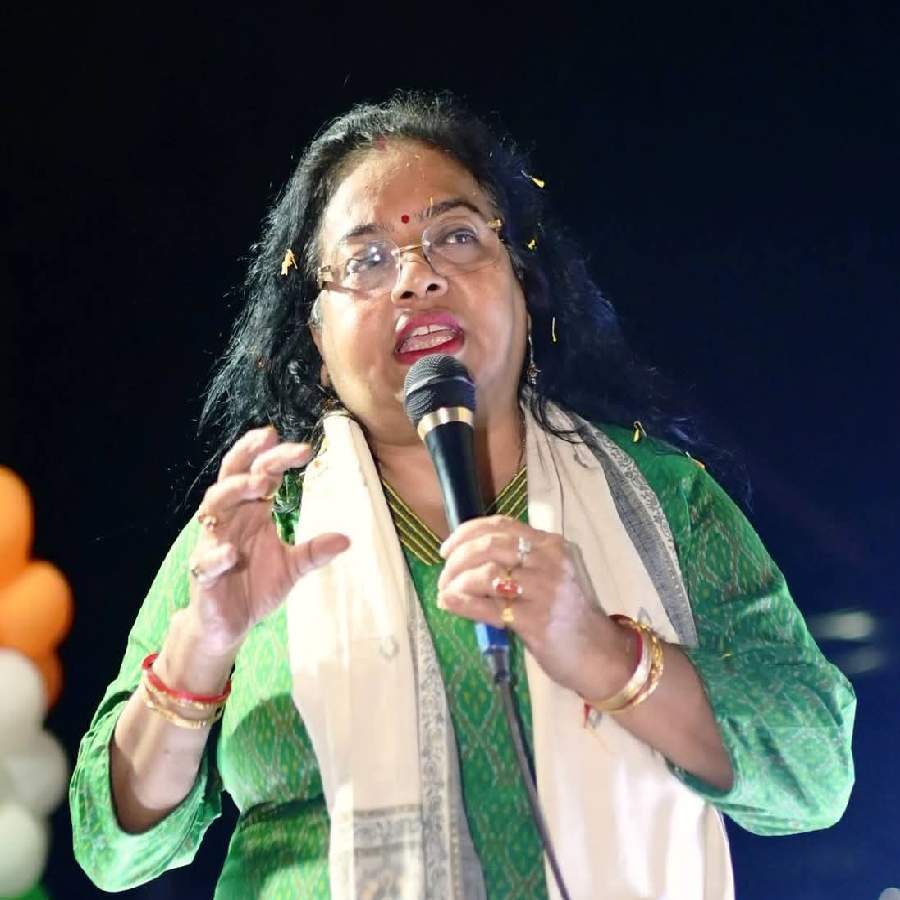 বেহালা পশ্চিমের তৃণমূল প্রার্থী রত্না চট্টোপাধ্যায়।