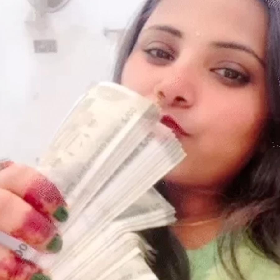 Bihar SDPO's Maid Owns Luxury Car, Crore-Value Property, Raises Corruption Questions