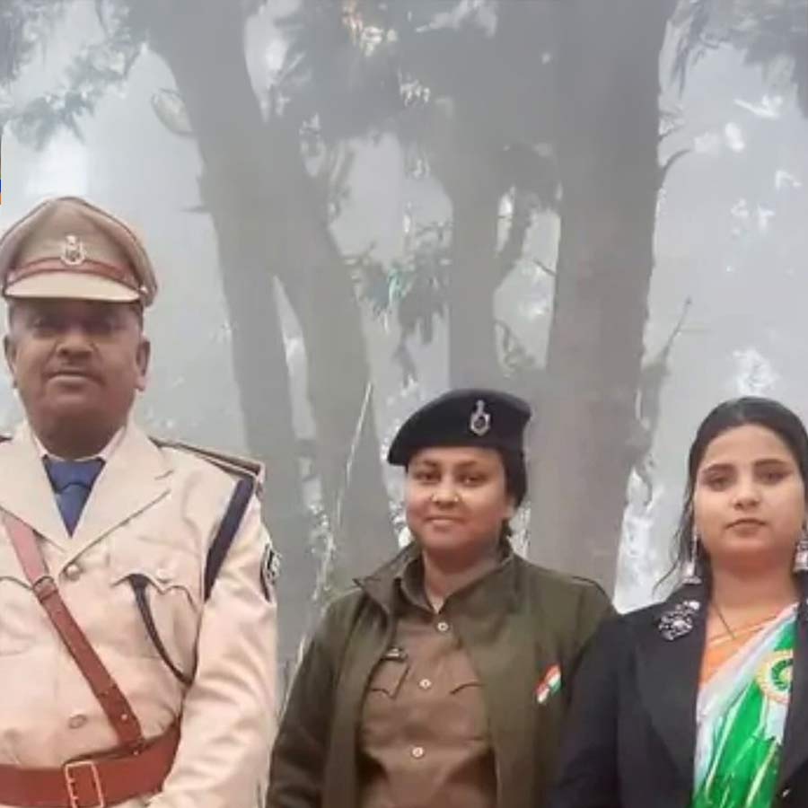 Bihar SDPO's Maid Owns Luxury Car, Crore-Value Property, Raises Corruption Questions