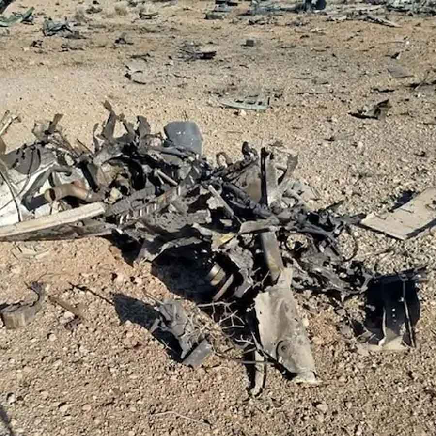 সেই মার্কিন যুদ্ধবিমানের ধ্বংসাবশেষ!