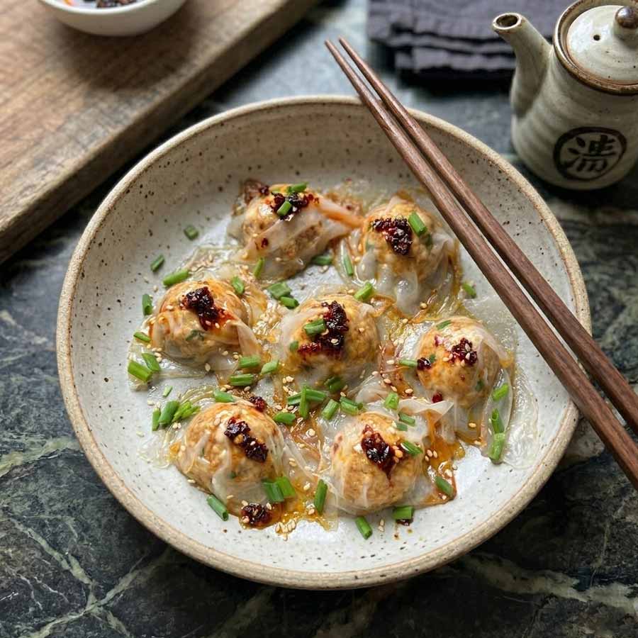 ডাম্পলিং বানিয়ে ফেলুন ঝক্কি ছাড়াই।