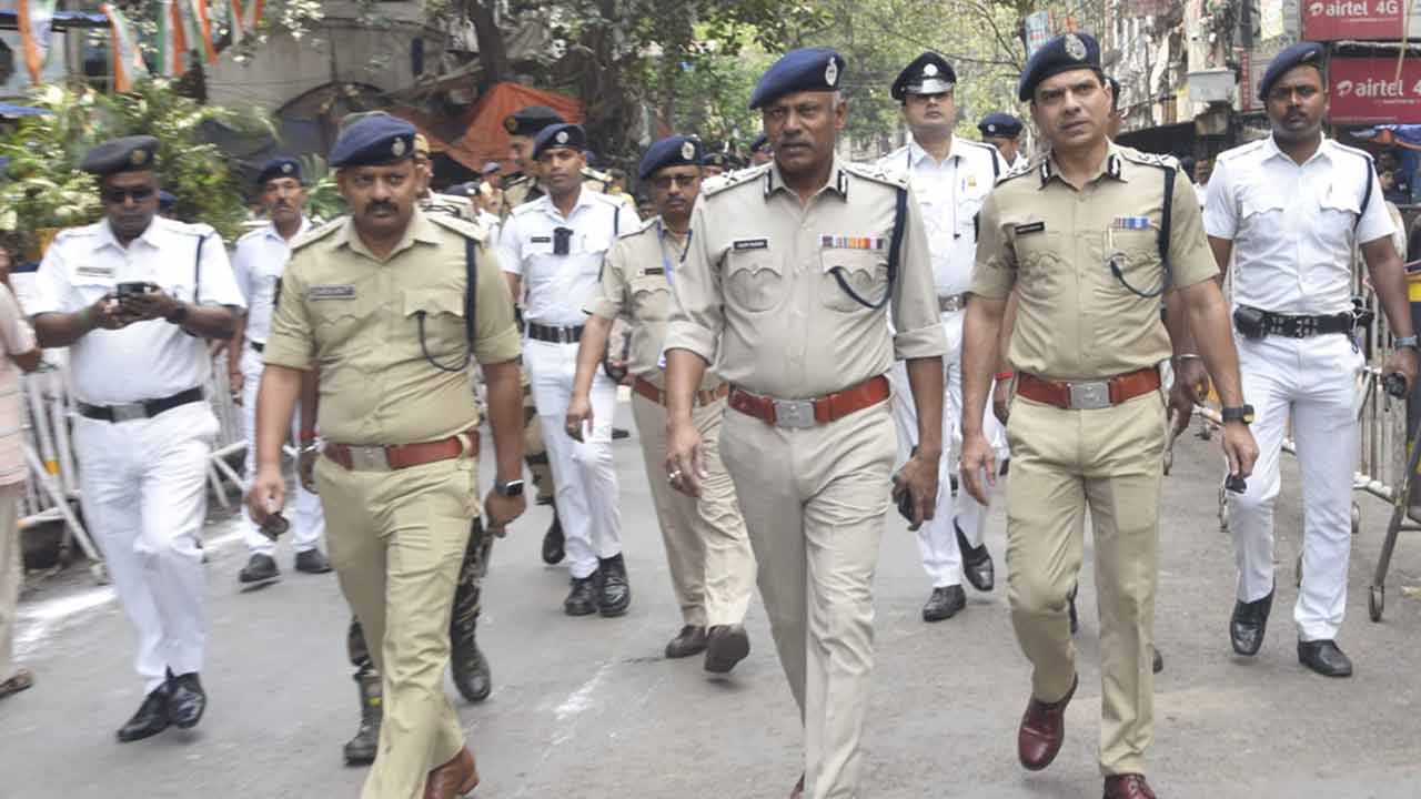 For free and fair election Kolkata Police is making list of most notorious trouble mongers in every police station area