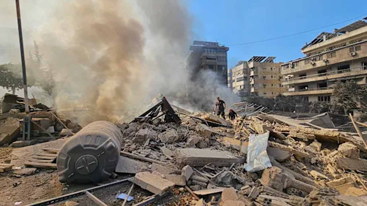 ইরানে হামলা ইজ়রায়েলের। ছবি: রয়টার্স।