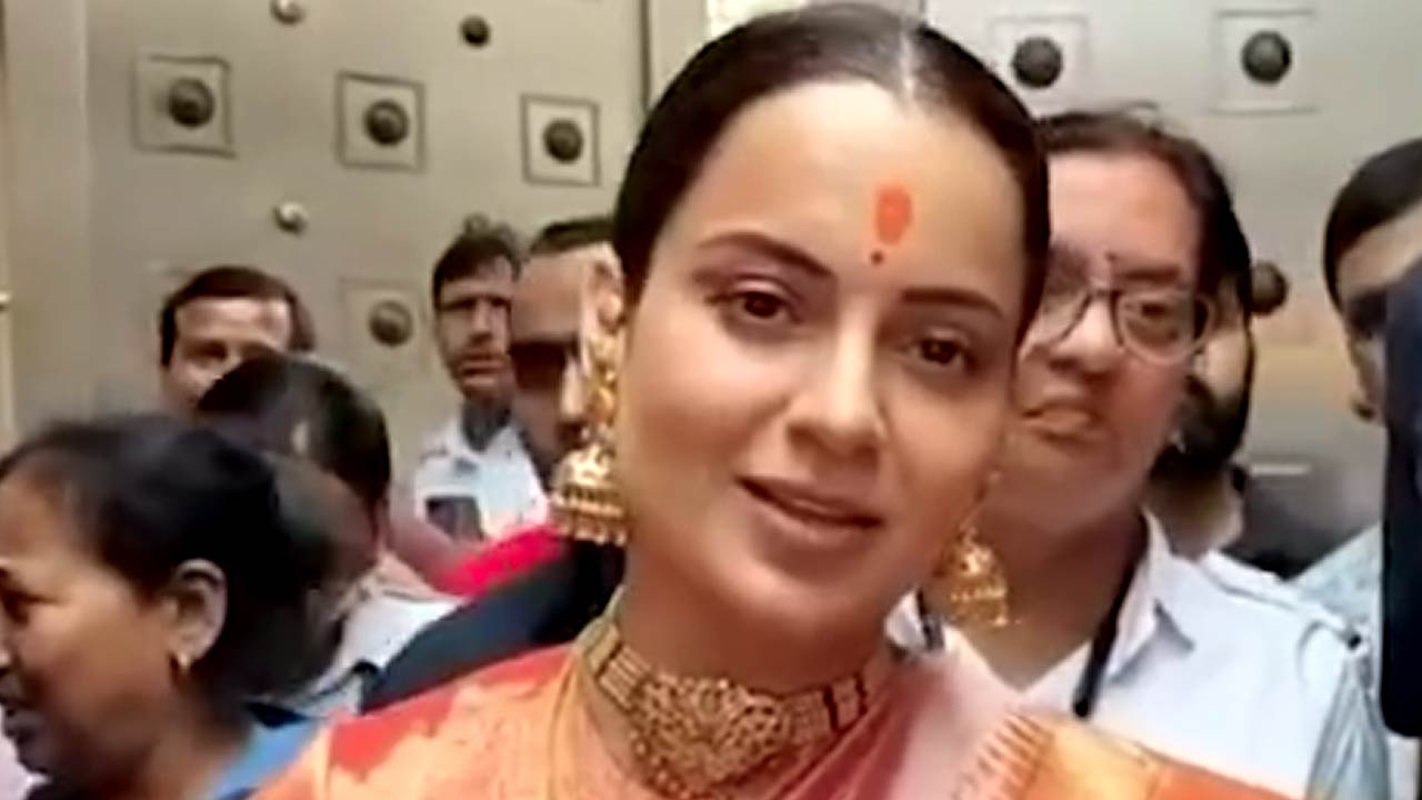 কঙ্গনা রনৌত এলেন কালীঘাটে।