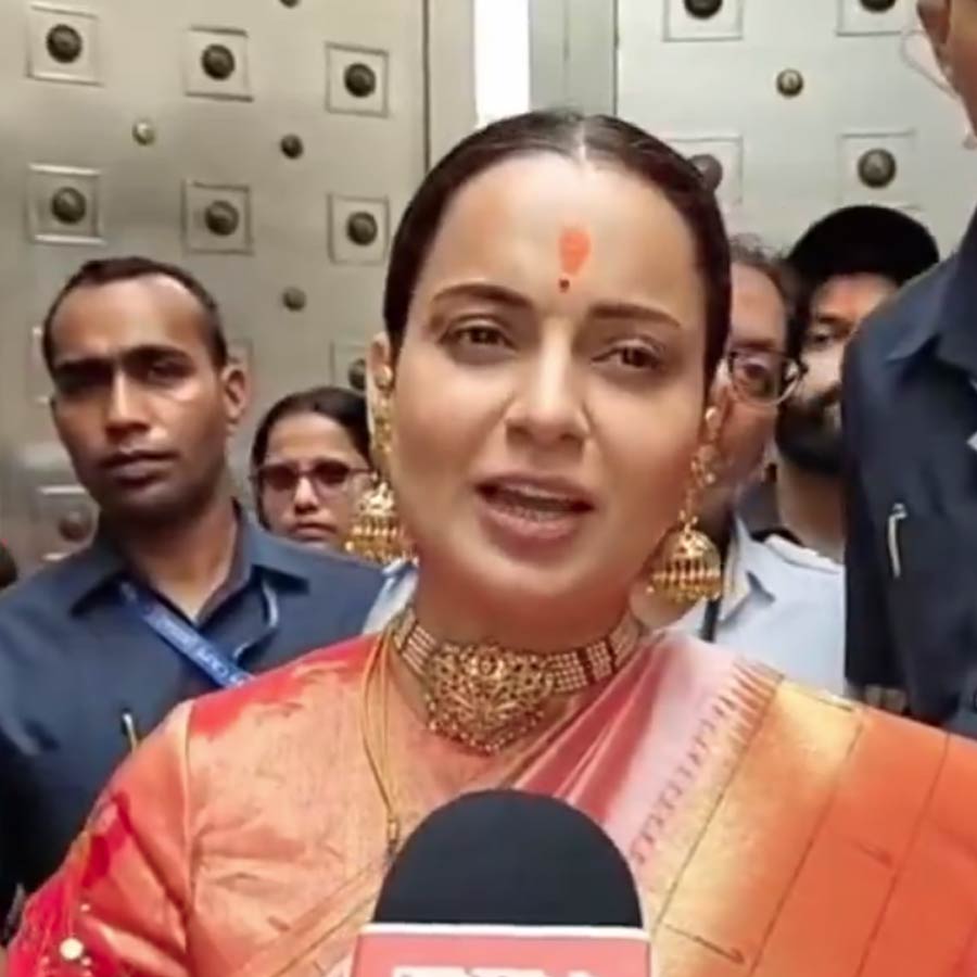 কঙ্গনা রনৌত এলেন কালীঘাটে।