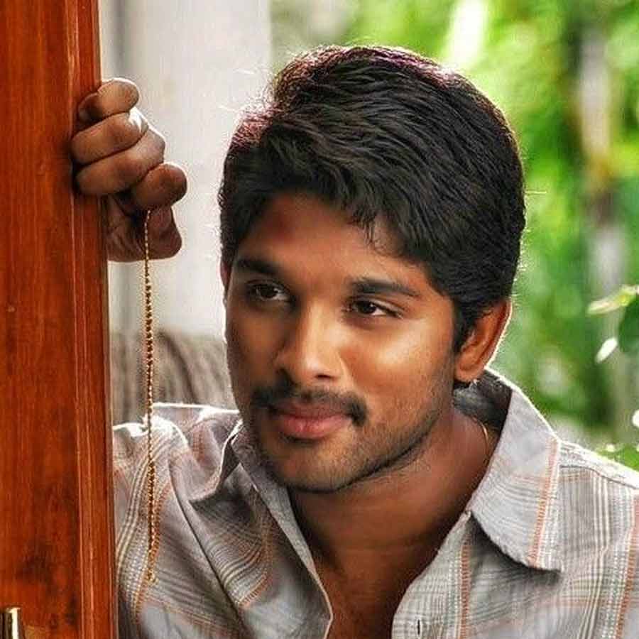 Allu Arjun Wants to Work in Nasa Here is Some unknown fact about Pushpa Actor