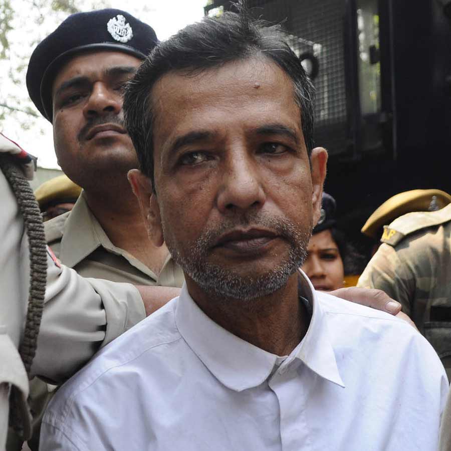 Sudipto Sen gets bail in every case, will be out of jail soon in Sarada Case dgtl