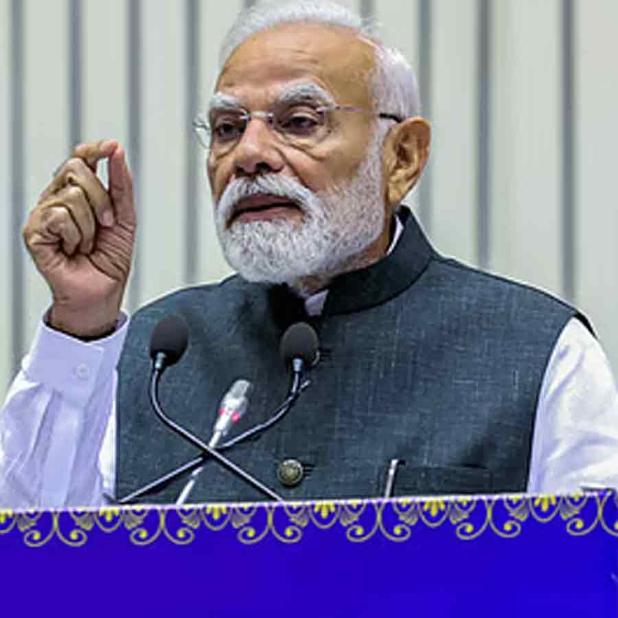 How does India defeat Pakistan in Himalayan pink salt business though its mines are in Islamabad 