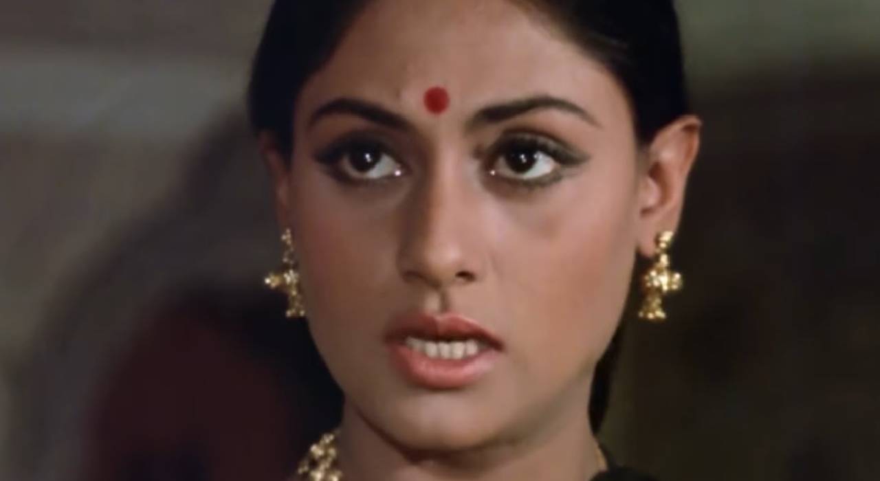 ‘অভিমান’ ছবিতে জয়া বচ্চন।