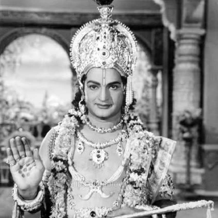 All need to know about superstar who played character of Ram and Ravana 5 times in films