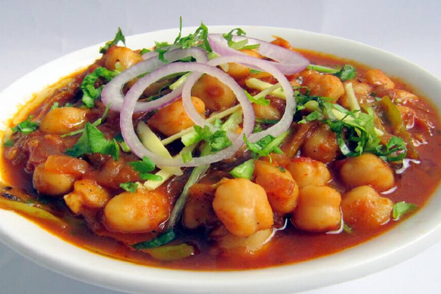 কাবলি ছোলাও টিফিনের ভাল খাবার হতে পারে।