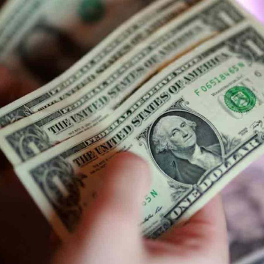 Why does France pull out all its gold from US Federal Reserve