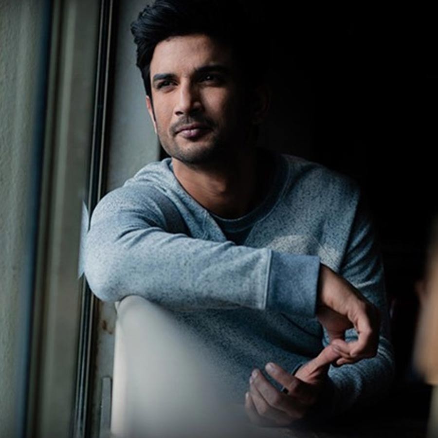 এই প্রথম নয়, এর আগেও একাধিক বার খবরের শিরোনামে উঠে এসেছেন গুপ্তেশ্বর। ২০২০ সালে বলিউড অভিনেতা সুশান্ত সিংহ রাজপুতের মৃত্যুর সময় সারা দেশের দৃষ্টি আকর্ষণ করেন বিহার পুলিশের প্রাক্তন ডিজিপি।