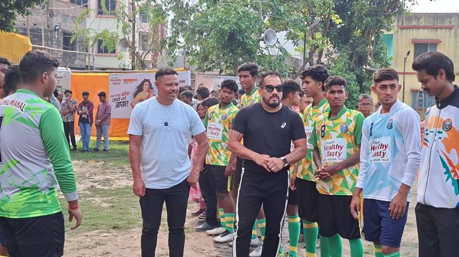 শুটিংয়ে ব্যস্ত ফুটবলার ব্যারেটো আর আলভিটো।