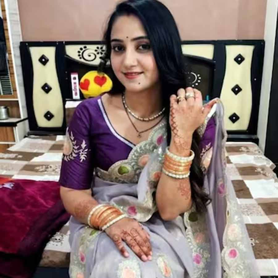 অভিযুক্ত মহিলা প্রিয়ঙ্কা পুরোহিত। ছবি: সংগৃহীত।