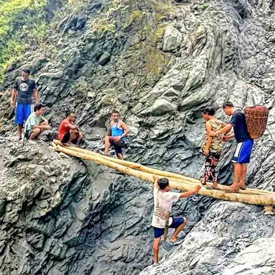 Tea workers of Kalchini tea garden do not discuss much about upcoming election