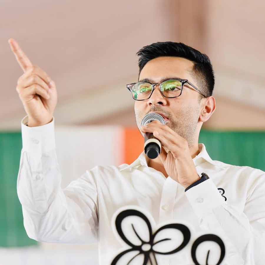 Abhishek Banerjee attacks bjp and opposition party from Rejinagar and Sainthia Rally