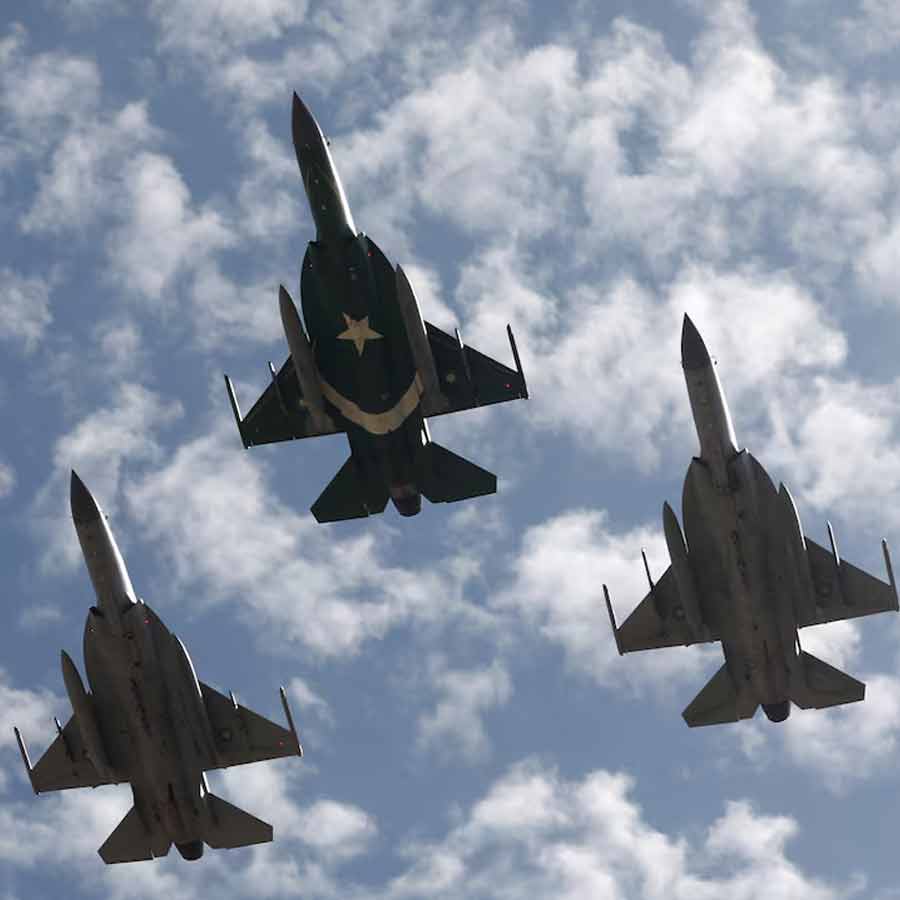 Pakistan sent fighter jet to Saudi Arabia amid US-Iran Ceasefire dgtl