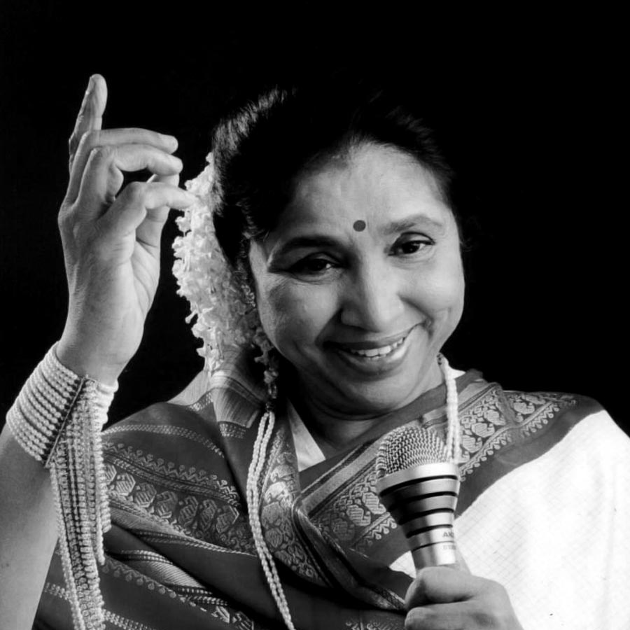 আশা ভোসলে।