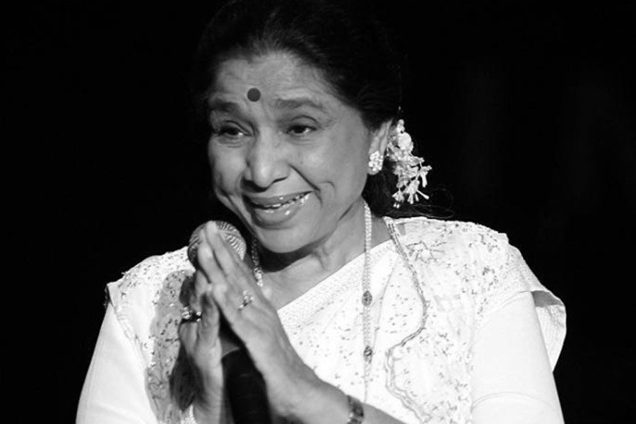 'দম মারো দম' থেকে রবীন্দ্রগান, যাত্রাপথের আনন্দগানটুকুই থেকে গেল মণিরত্ন হয়ে।  