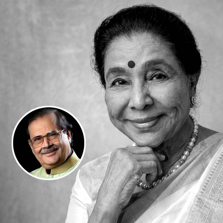 Versatility Personified, Singer Ajoy Chakrabarty Recalls the Golden Voice of Asha Bhosle
