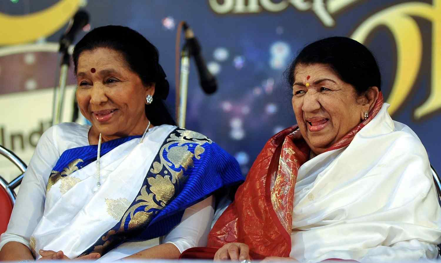 Asha Bhosle and Lata Mangeshkar