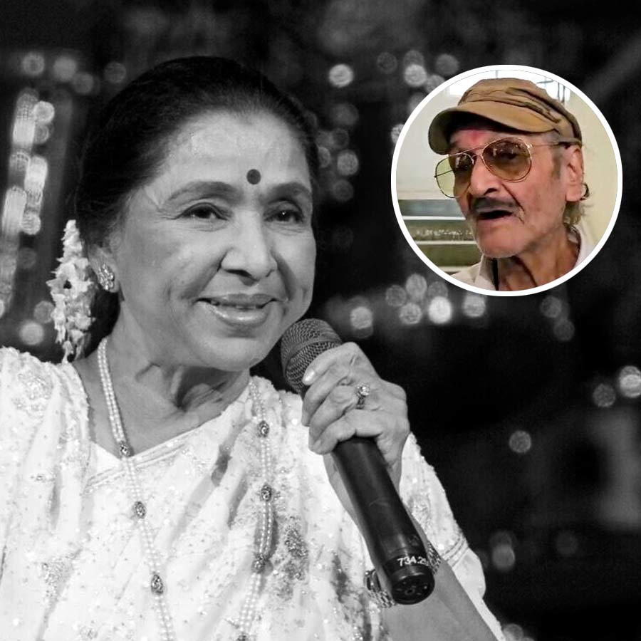 বিশ্বজিৎ চট্টোপাধ্যায়ের আগামী ছবিতে গাওয়ার কথা ছিল আশা ভোসলের।