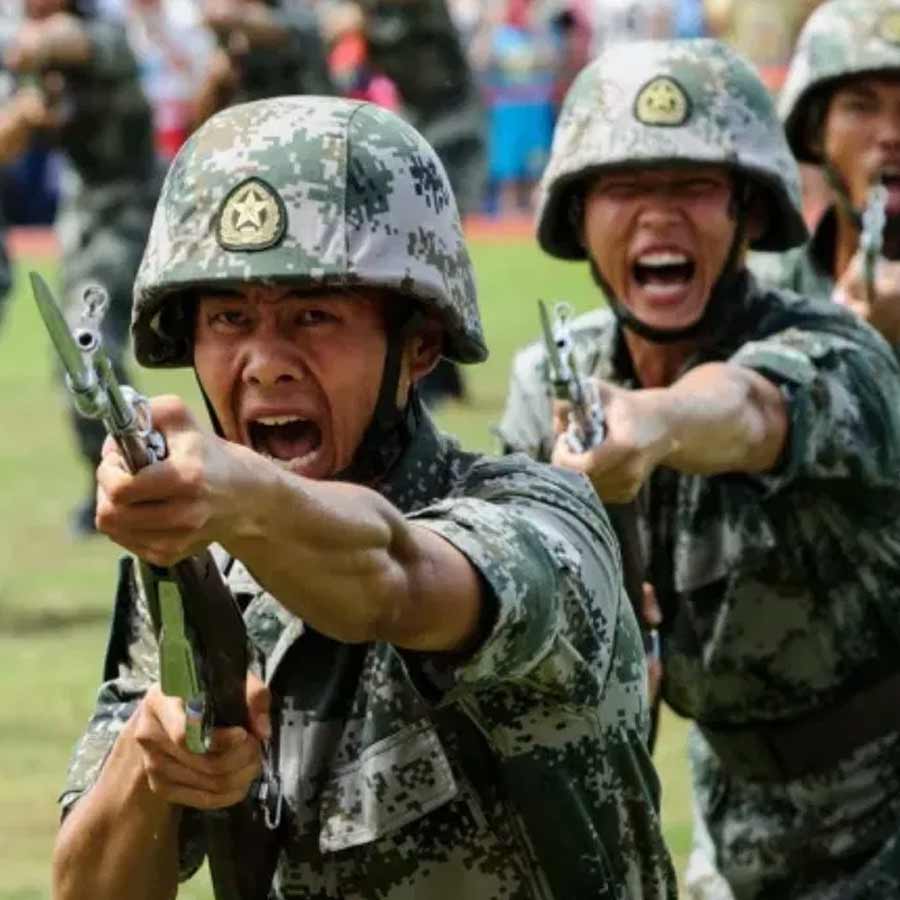 Why does Pakistan consistently act as mediator for various conflict-ridden countries, ranging from global powers like US China to Afghanistan Iran