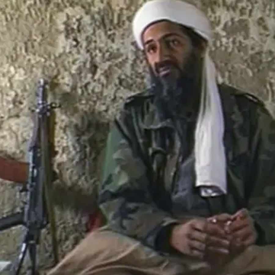 Why does Pakistan consistently act as mediator for various conflict-ridden countries, ranging from global powers like US China to Afghanistan Iran