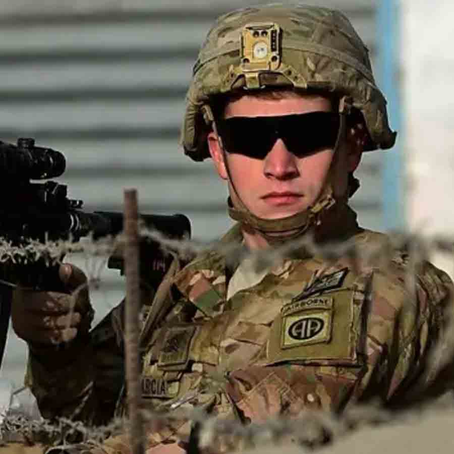 Why does Pakistan consistently act as mediator for various conflict-ridden countries, ranging from global powers like US China to Afghanistan Iran