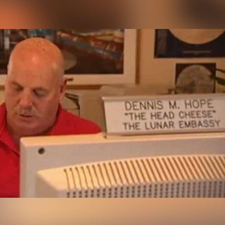 Dennis Hope, The American Who Claimed the Moon and Made Millions Selling Lunar Real Estate