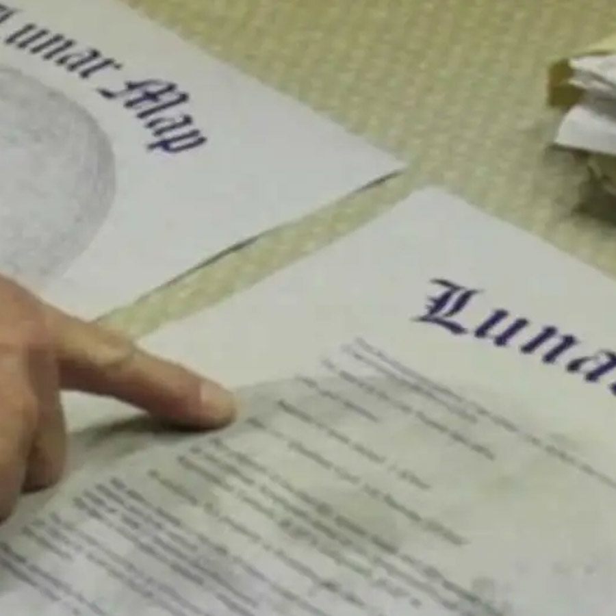 Dennis Hope, The American Who Claimed the Moon and Made Millions Selling Lunar Real Estate