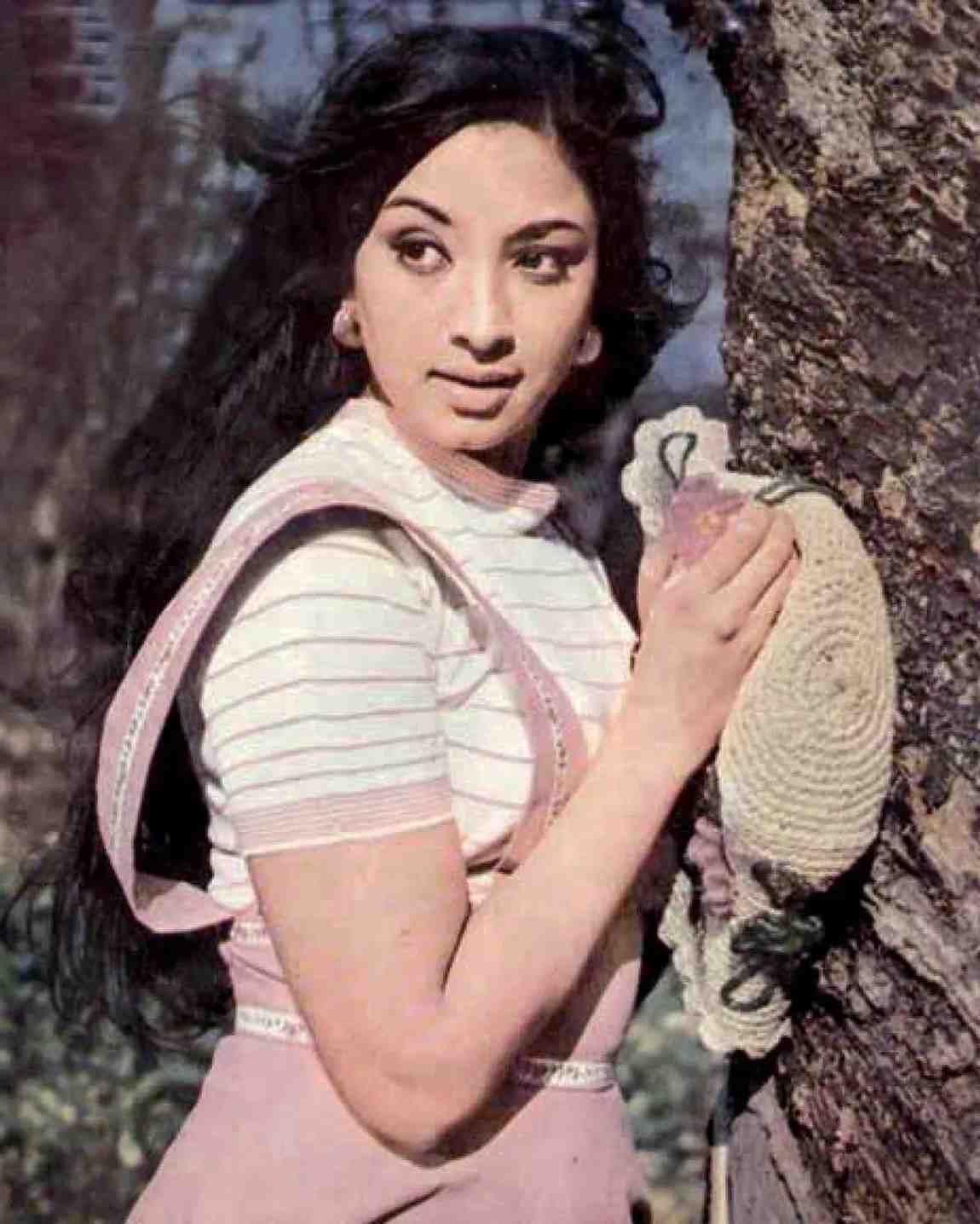 Julie movie 1975 actress Lakshmi