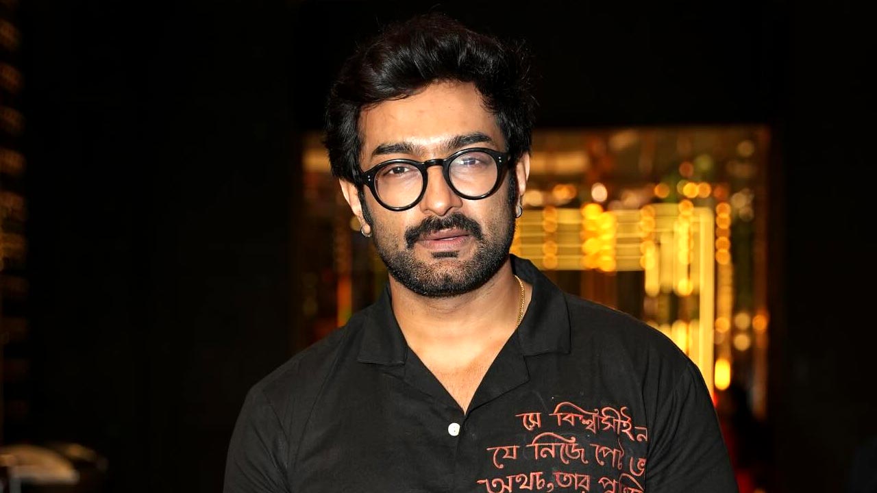 প্রযোজকদের সঙ্গে সব দ্বন্দ্ব মিটিয়ে নিলেন জীতু কমল!