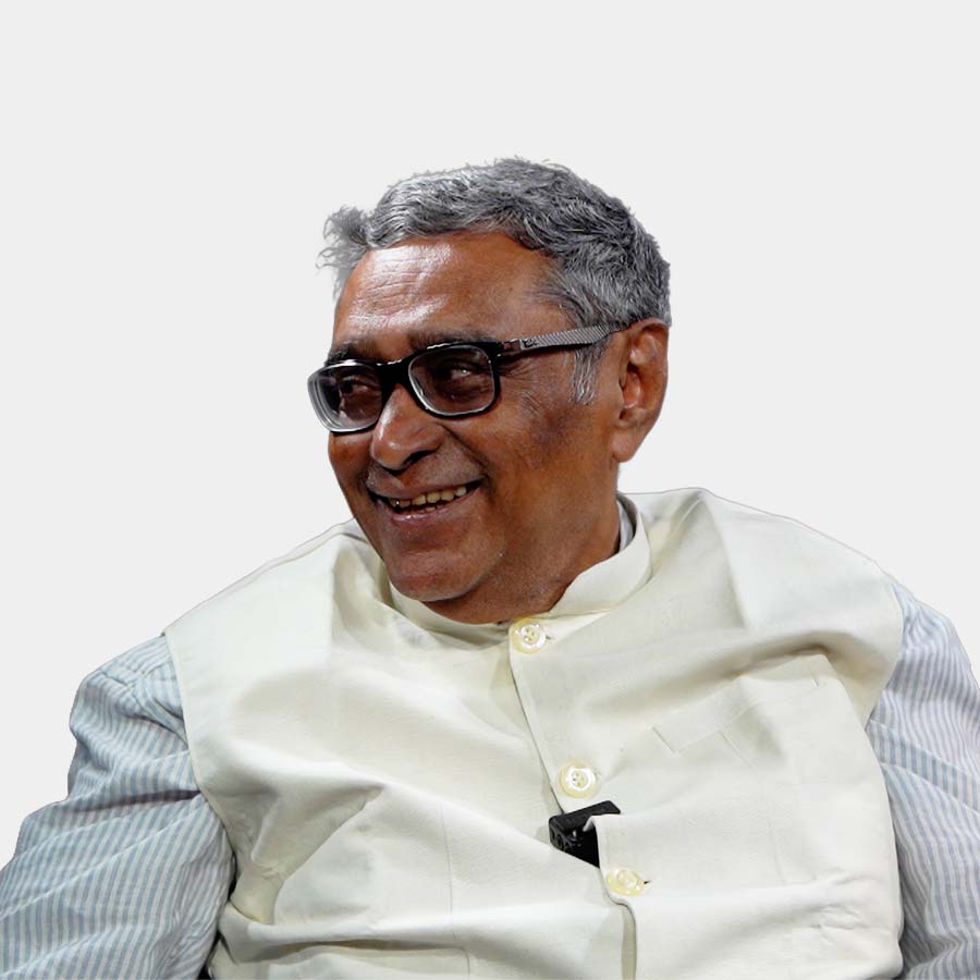 BJP Candidate of Rashbehari Assembly Swapan Dasgupta Rapid Fire round at Neel Barir Lorai Mukhomukhi dgtl