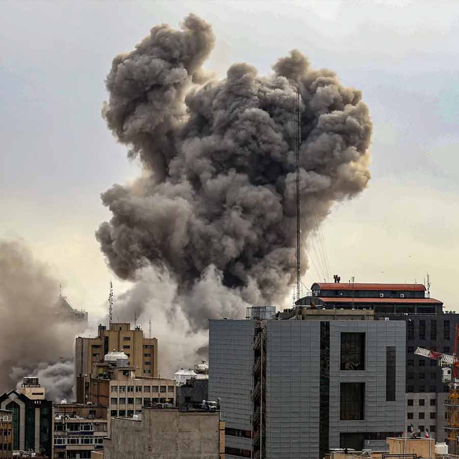 Is US planning a major action in Iran, speculation sparks as military AI firm Palantir sells 2 million stocks