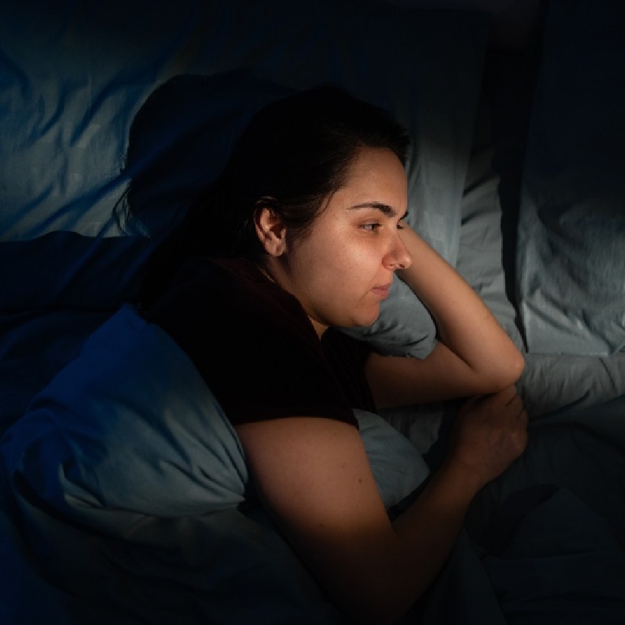 দিন দিন কেন বাড়ছে ঘুমের সমস্যা?