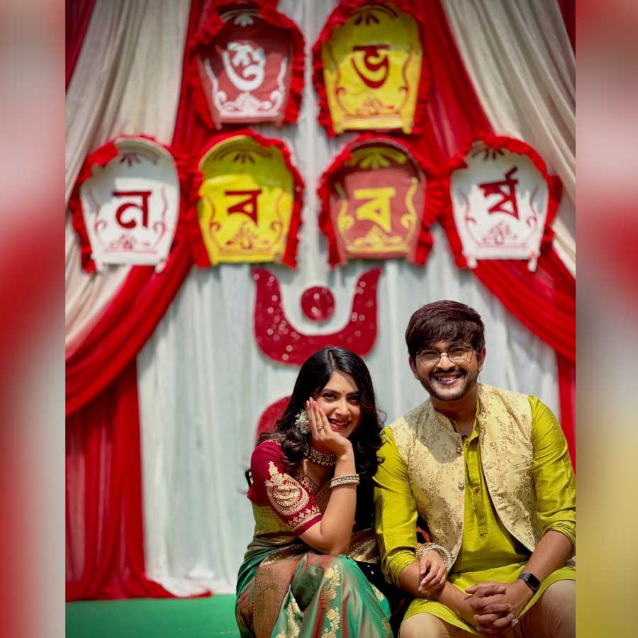 শুভস্মিতা-সৌরভের নববর্ষ কেমন কাটছে?