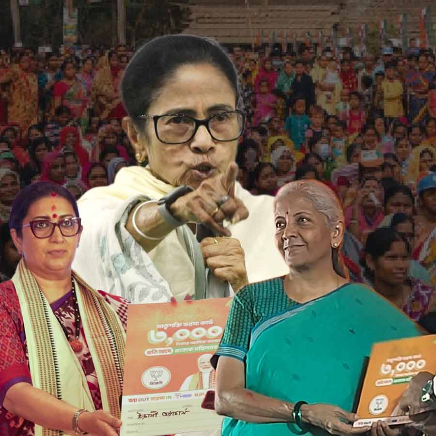 Ahead of assembly election in West Bengal Union Finance Minister Nirmala Sitharaman and BJP leader Smriti Irani distributed ‘Matrishakti Bhorosha Card’