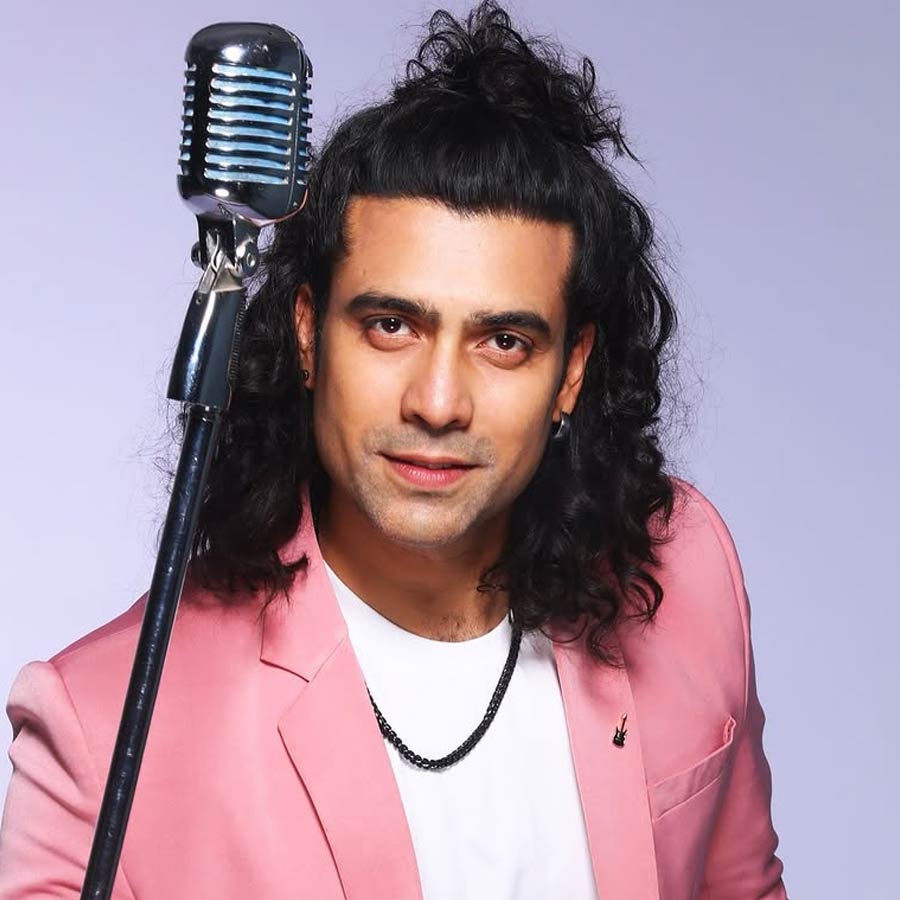 গোপনে গাঁটছড়া বাঁধলেন জুবিন?