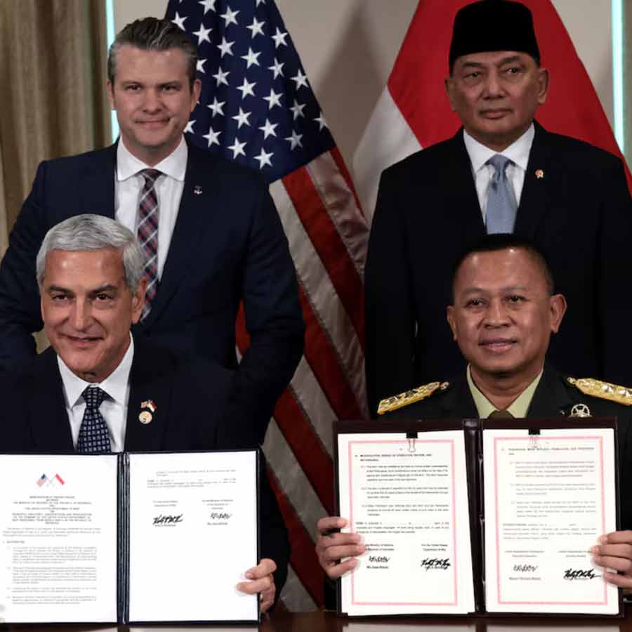 Has US signed Major Defence Cooperation Partnership Pact for Strait of Malacca with Indonesia