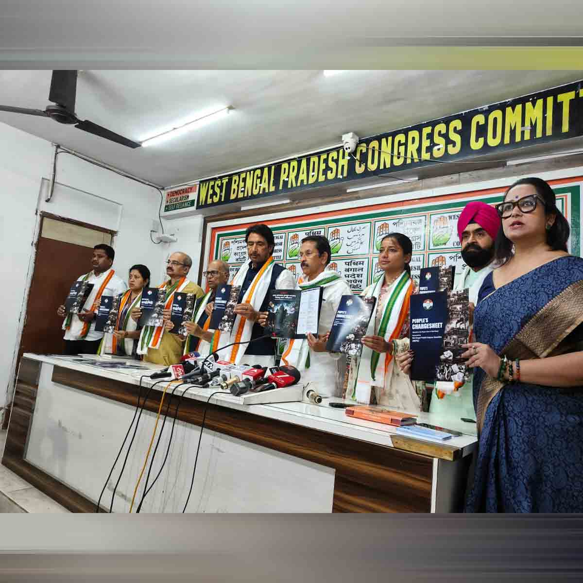 After BJP, Congress now releases charge sheet in Bengal