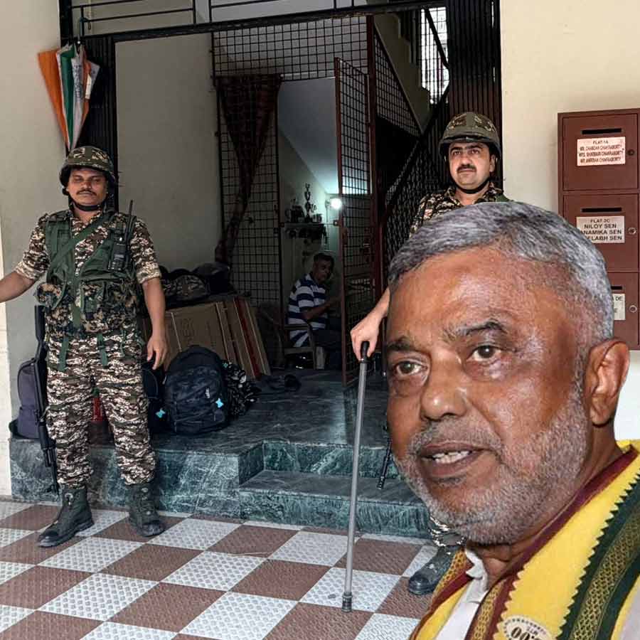 Income Tax Raid in residence of TMC Leader Debasish Kumar dgtl